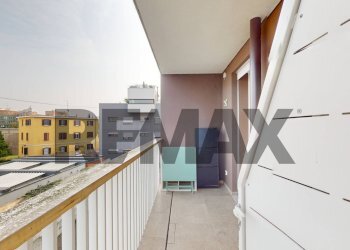 Balcone - Appartamento Via Marco Tullio Tirone
5, Milano - foto 6