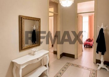 Hall / corridoio - Appartamento Corso Dei Mille
 
122, Palermo - foto 10