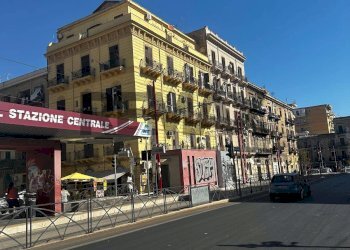 Edificio all\'aperto - Appartamento Corso Dei Mille
 
122, Palermo - foto 13