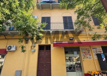 Edificio all\'aperto - Appartamento Corso Dei Mille
 
122, Palermo - foto 1