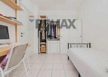 Camera / camera da letto - Appartamento via giuglielmo oberdan
 
28, Limbiate - foto 20