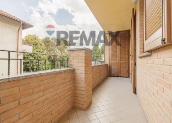 Balcone - Appartamento via giuglielmo oberdan
 
28, Limbiate - foto 21