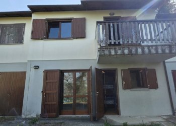Foto 2 - Villa a Schiera Via XX Settembre
 
62, Borgo Tossignano - foto 2