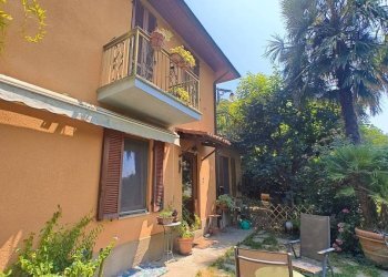 Giardino - Villa corso Chieri, 29/18, Torino (zona Madonna del Pilone) - foto 5