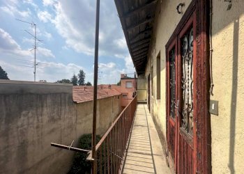Balcone - Casa indipendente piazza Annibale Casolo, Somma Lombardo - foto 11
