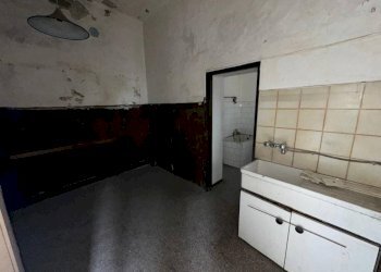 Cucina - Casa indipendente piazza Annibale Casolo, Somma Lombardo - foto 22