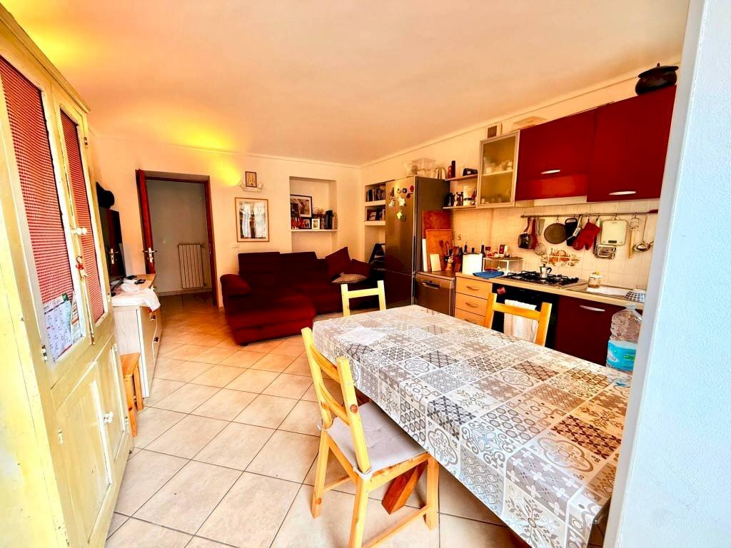 Cucina - Appartamento strada Rivodora, 8, Castiglione Torinese - foto 1