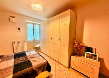Camera da letto - Appartamento strada Rivodora, 8, Castiglione Torinese - foto 8