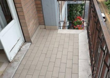 Balcone - Three-room apartment viale Alberto Pasini, 10, Parma (neighborhood Pablo) - photo 4