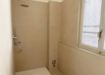 Bagno - Quadrilocale corso Duca degli Abruzzi, 4, Torino (zona Crocetta) - foto 9