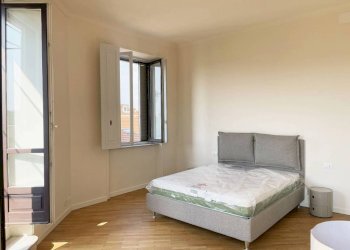 Camera da letto - Quadrilocale corso Duca degli Abruzzi, 4, Torino (zona Crocetta) - foto 15