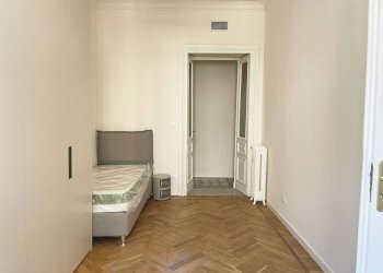Camera da letto - Quadrilocale corso Duca degli Abruzzi, 4, Torino (zona Crocetta) - foto 14