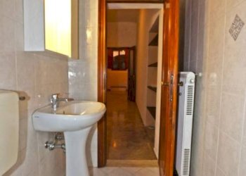 Bagno - Office via Marsala, Bologna (neighborhood Centro Storico) - photo 16
