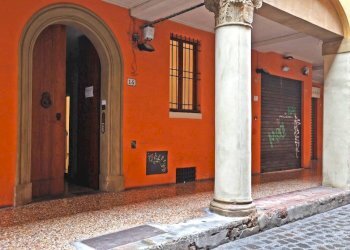 Zona - Office via Marsala, Bologna (neighborhood Centro Storico) - photo 18