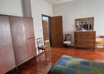 Camera da letto - Appartamento via Renato Dario Lupo, Taranto - foto 14