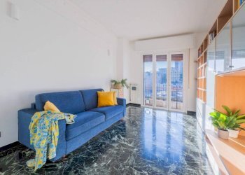 Salone - Trilocale via Bologna, 3, Genova (zona San Teodoro) - foto 7