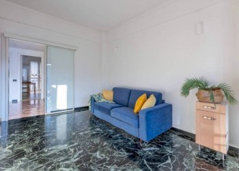 Salone - Trilocale via Bologna, 3, Genova (zona San Teodoro) - foto 11