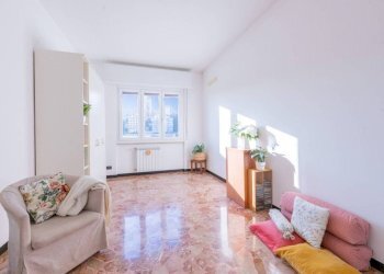 Camera da letto - Trilocale via Bologna, 3, Genova (zona San Teodoro) - foto 20