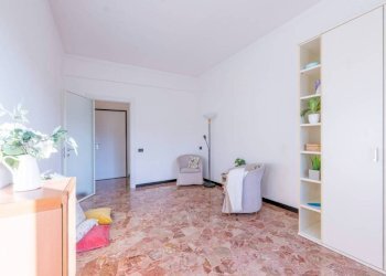 Camera da letto - Trilocale via Bologna, 3, Genova (zona San Teodoro) - foto 25