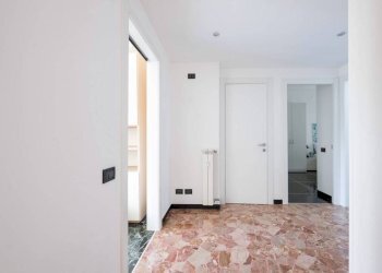 Corridoio - Trilocale via Bologna, 3, Genova (zona San Teodoro) - foto 26