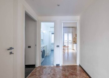 Disimpegno - Trilocale via Bologna, 3, Genova (zona San Teodoro) - foto 30