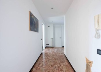Corridoio - Trilocale via Bologna, 3, Genova (zona San Teodoro) - foto 37