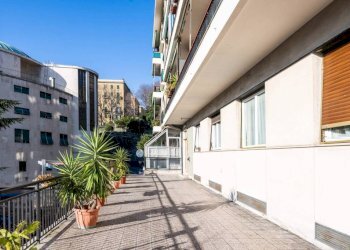 Patio esterno - Trilocale via Bologna, 3, Genova (zona San Teodoro) - foto 43