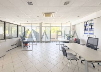 Ufficio - Negozio via Balzella, Forlì - foto 11