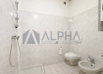 Bagno - Negozio via Balzella, Forlì - foto 13