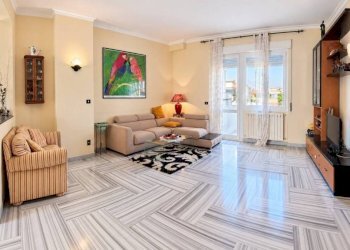 Salone - Attico via delle Azzorre, Roma (zona Lido di Ostia) - foto 5