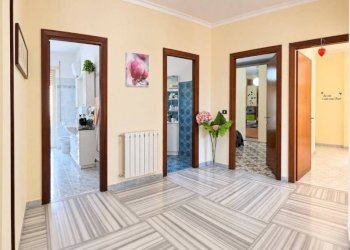 Disimpegno - Attico via delle Azzorre, Roma (zona Lido di Ostia) - foto 13