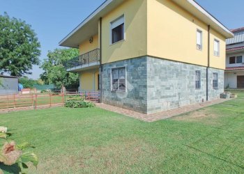 Villa Via Giuseppe di Vittorio, Cassano d'Adda - foto 2