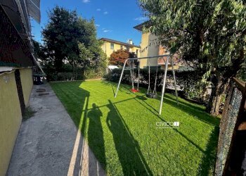 Giardino condominiale - Appartamento Via Stradone 82, Torri di Quartesolo - foto 29