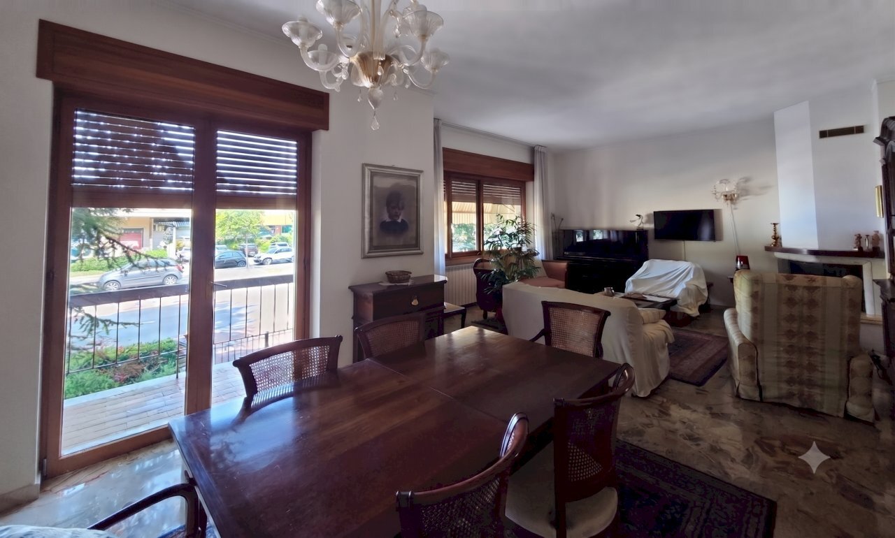 SOGGIORNO A - Villa Via Triumplina 208, Brescia (zona Villaggio Prealpino) - foto 3
