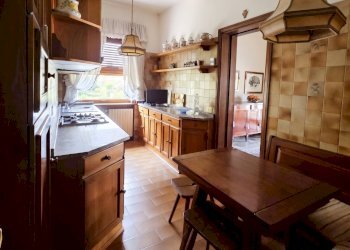 CUCINA - Villa Via Triumplina 208, Brescia (zona Villaggio Prealpino) - foto 5