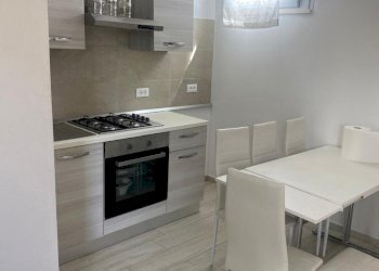 2 - Appartamento Piazza Vittorio Veneto 7, Borghi - foto 3