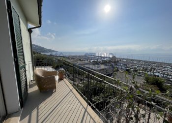 IMG_2654 - Monolocale Via Cavi, Santo Stefano al Mare - foto 1
