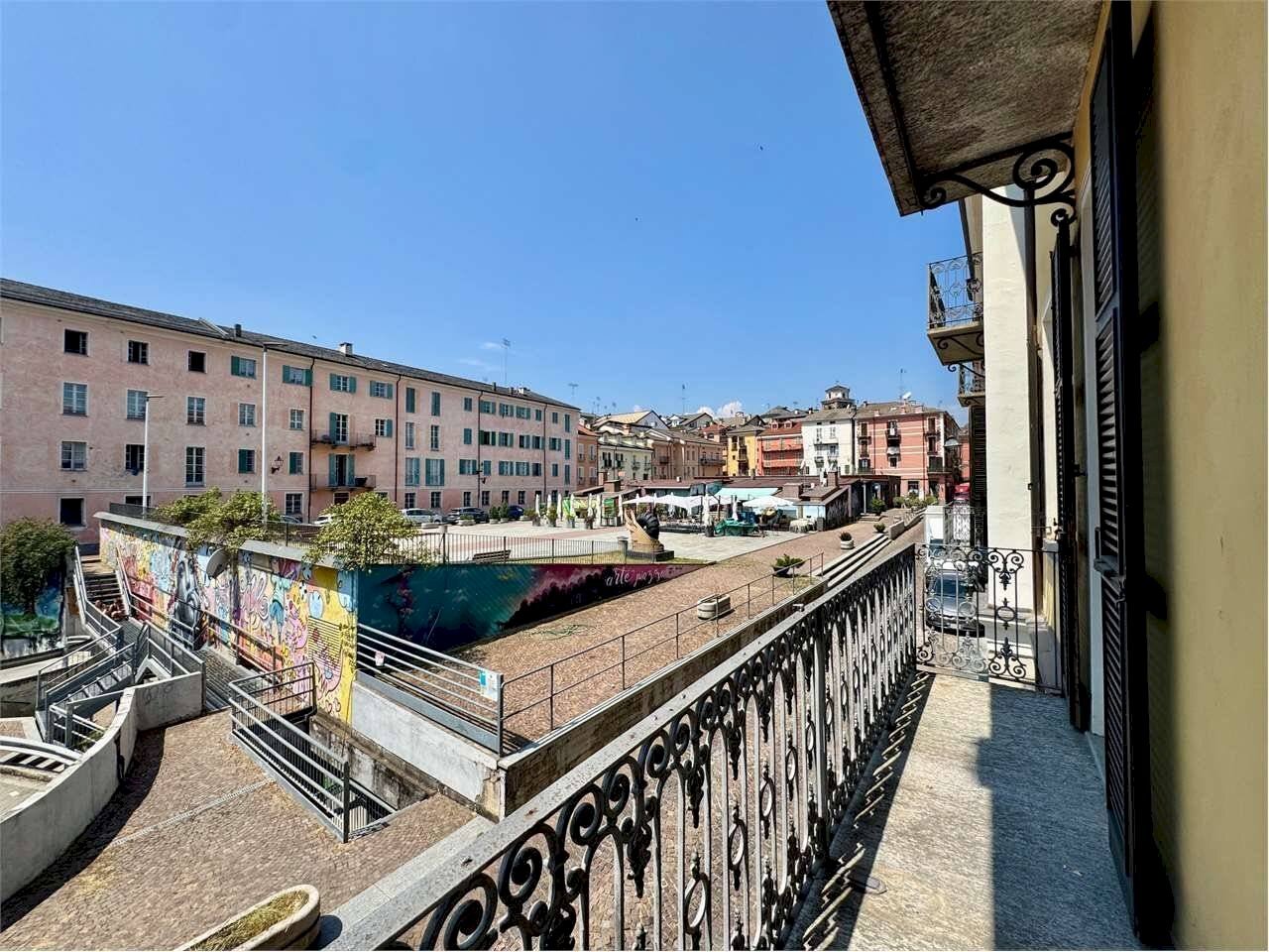 Quadrilocale Via Peveragno, 15, Cuneo (zona Centro Storico) - foto 3