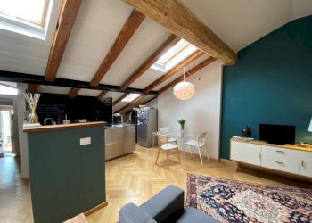 SOGGIORNO - Appartamento VIA CASTIGLIONE, Bologna (zona Centro Storico) - foto 2