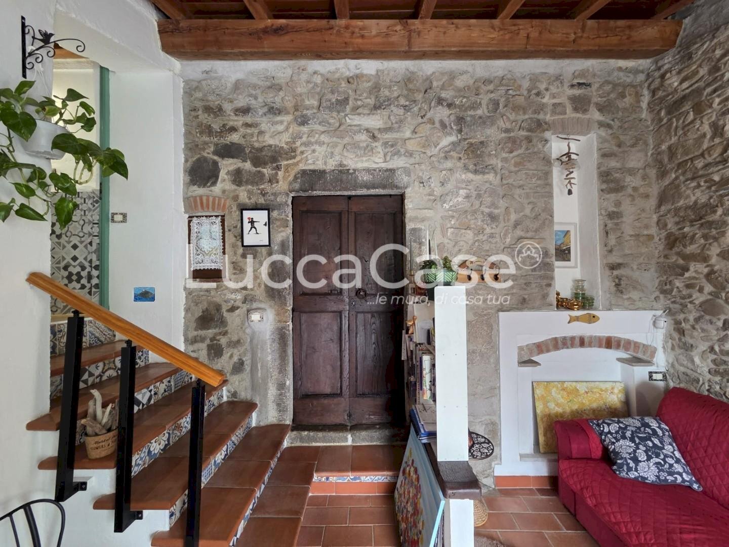 Portion of a house Fosdinovo - photo 1
