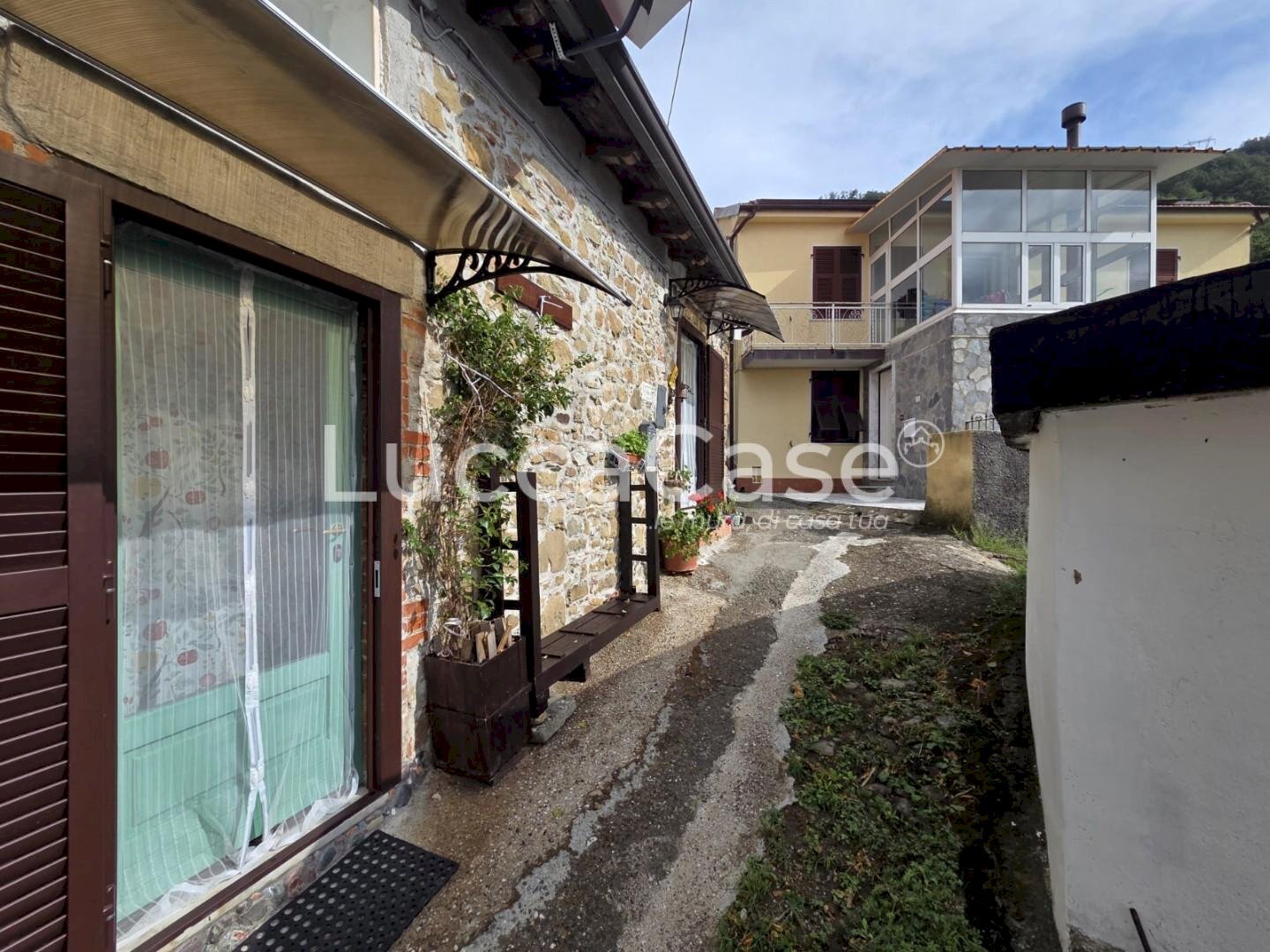 Portion of a house Fosdinovo - photo 3