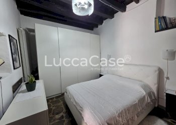 Portion of a house Fosdinovo - photo 12