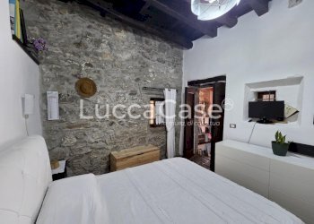 Portion of a house Fosdinovo - photo 14