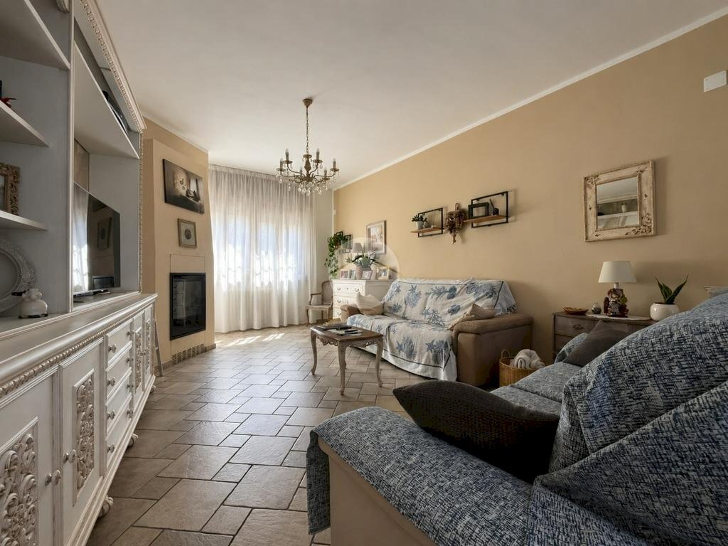Casa semi indipendente Via santa marta, Bollengo - foto 1