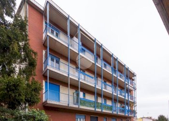 Two-room apartment Via tanaro, Rivoli - photo 2