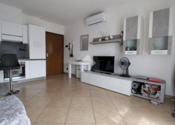 Appartamento Via A. Caponnetto, Casalgrande - foto 9