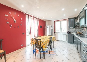Four-room apartment Cavallermaggiore - photo 8