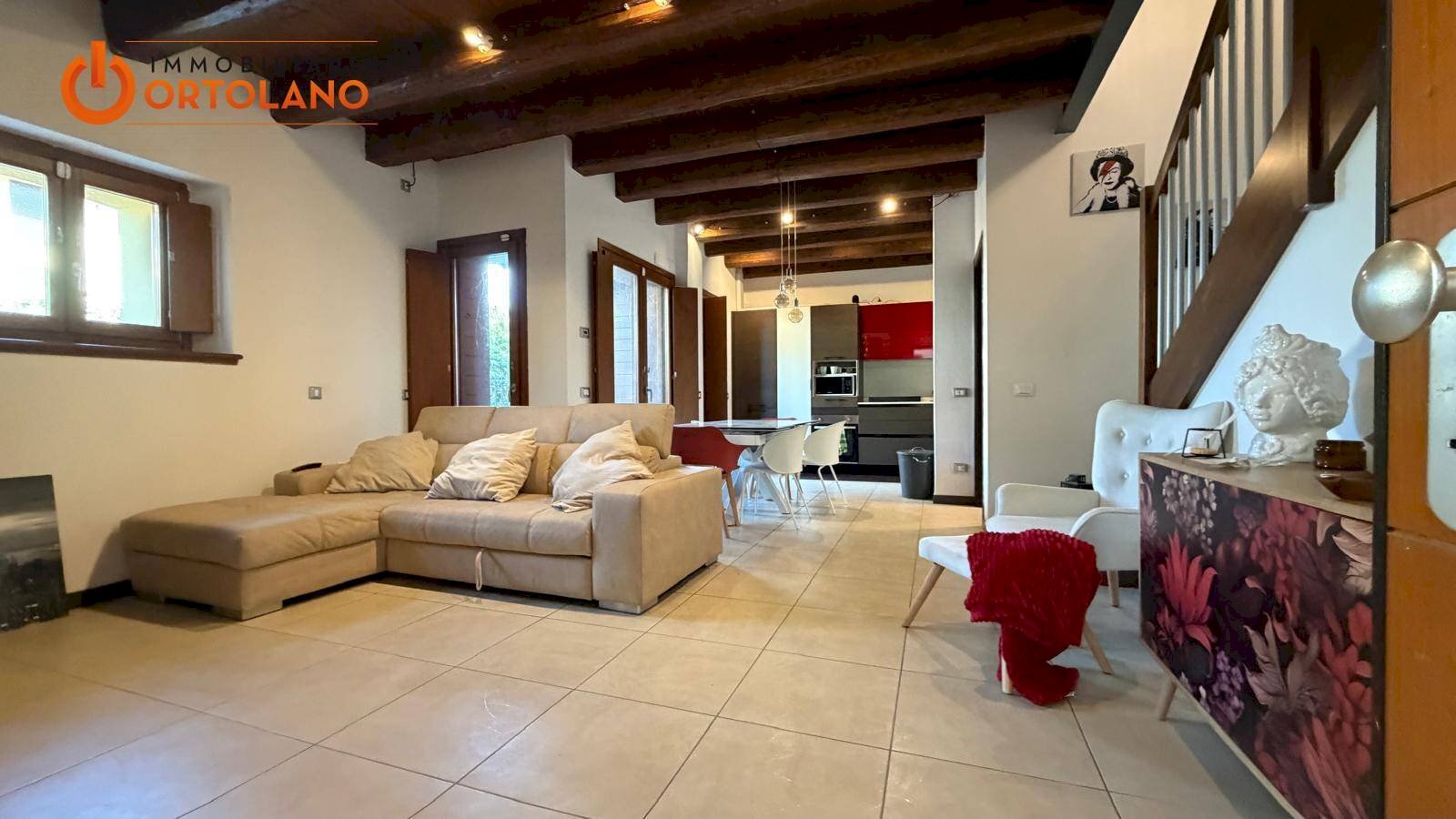 Foto 1 - Villa a Schiera via XXIV Maggio
 
8, Ronchi dei Legionari - foto 1