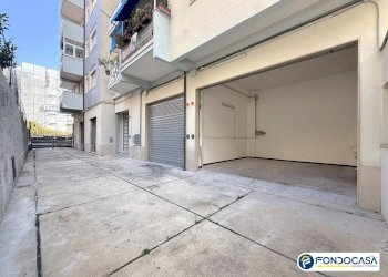 Foto 8 - Box Via Aurelia
 
378, Loano - foto 8