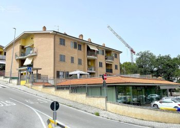 Foto 1 - Trilocale Via San Luigi Gonzaga
 
2, Monteprandone - foto 1